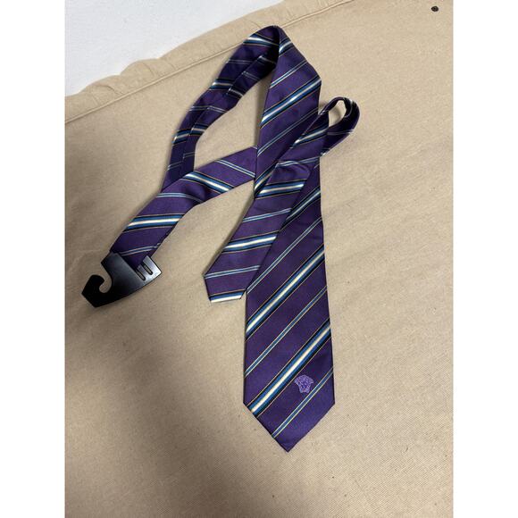 Versace Tie Mens Purple Striped 100% Silk Made in Italy Medusa Logo Woven Luxury - Picture 1 of 7
